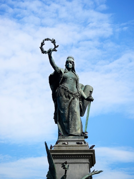 arad statua della libertà