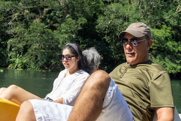 Arboleda Matanzas, giro in barca sul fiume yumuri, immagini da ogni dove