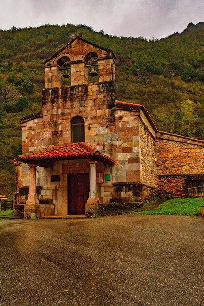 Architettura religiosa ed ecclesiastica delle Asturie - Spagna.