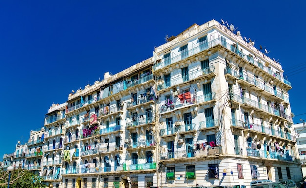 Architettura residenziale in stile moresco ad Algeri, la capitale dell'Algeria