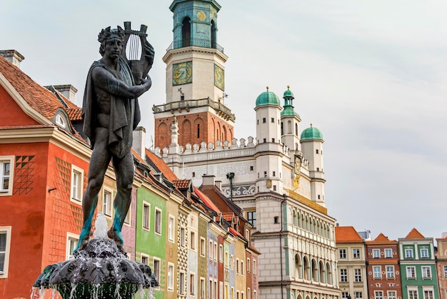 Architettura storica del municipio a Poznan