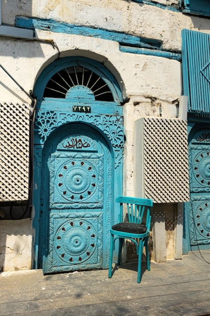 Architettura tradizionale della vecchia città di Jeddah, case del quartiere El Balad con finestre e balconi in legno, sito patrimonio dell'UNESCO a Jeddah, Arabia Saudita