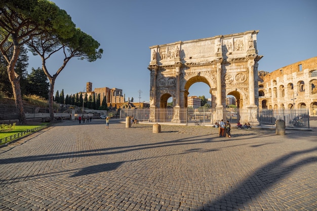 Arco di Costantino a roma italia