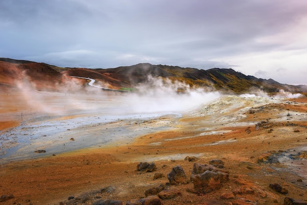 Area geotermica di Hverir vicino al lago Myvatn in Islanda