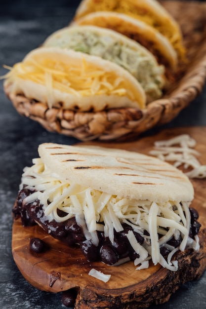 Arepa di domino