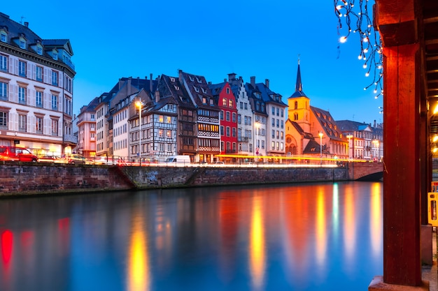 Argine mattutino a Strasburgo, in Alsazia