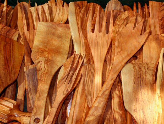 Articolo da cucina tradizionale spagnolo di legno di olivo della coltelleria