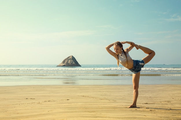 Asana in bilico, Natarajasana