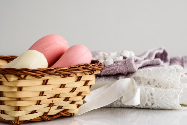 Asciugamano in schiuma di sapone da toeletta Prodotti termali Igiene e pulizia del corpo