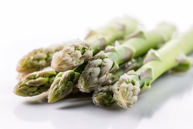 Asparagi Congelati Su Sfondo Bianco AI Generativo