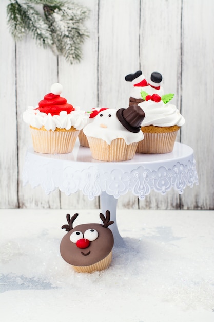 Assortimento di cupcakes di Natale