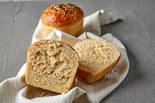 Assortimento di pane cotto