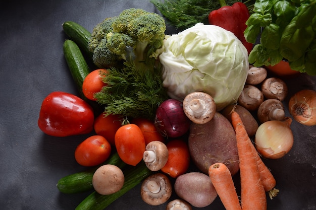 Assortimento di verdure fresche Sfondo di cibo sano