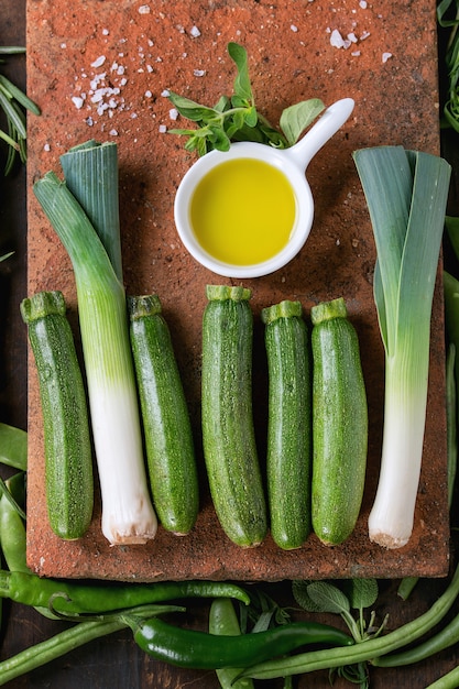 Assortimento di verdure verdi