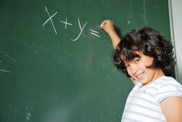 Attività degli alunni in classe a scuola