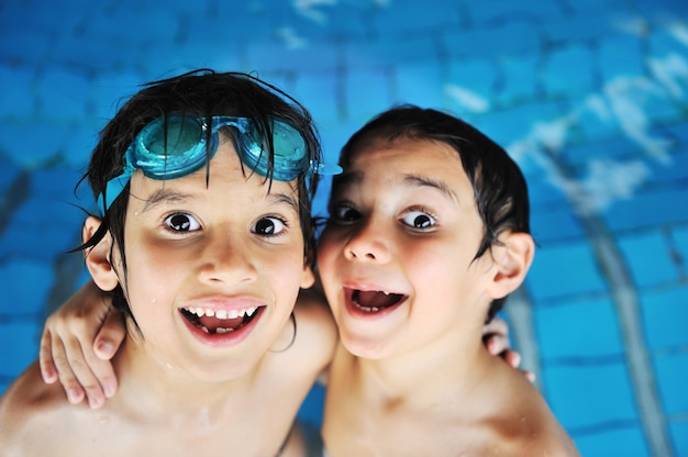 Attività per bambini in piscina