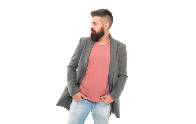 Attraente e bello Abbigliamento maschile e concetto di moda Barbuto e bello Hipster barbuto elegante giacca alla moda L'uomo indossa un abito casual ed elegante Guardaroba maschile Suggerimenti e trucchi bell'uomo