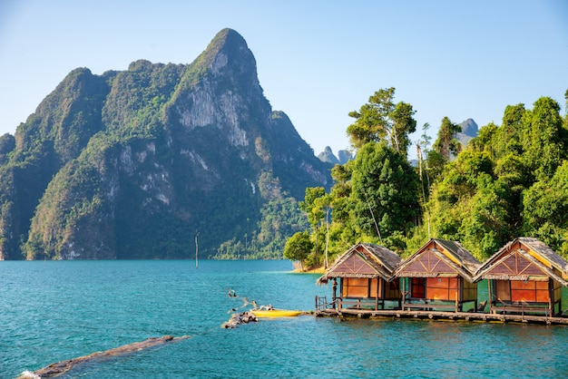 Attrazioni Alla Diga Ratchaprapha, Guilin, Thailandia