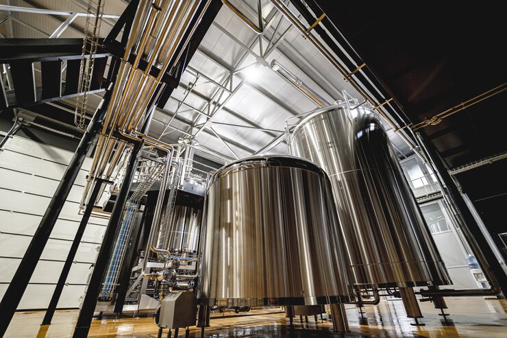 Attrezzature per la produzione di birra artigianale in un birrificio privato