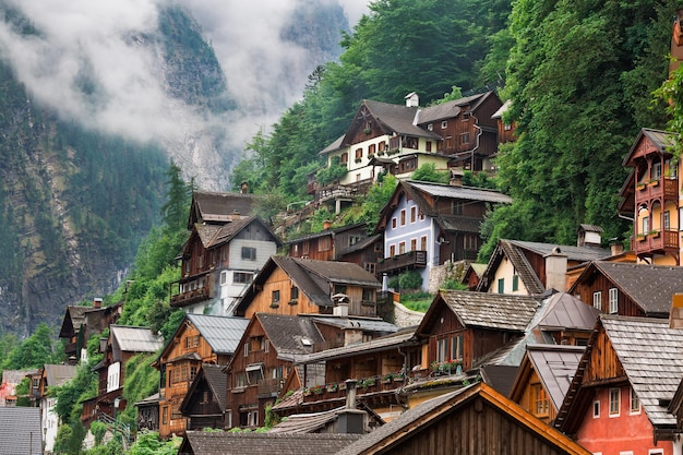 Austria vista sul lago e sulla città di Hallstatt