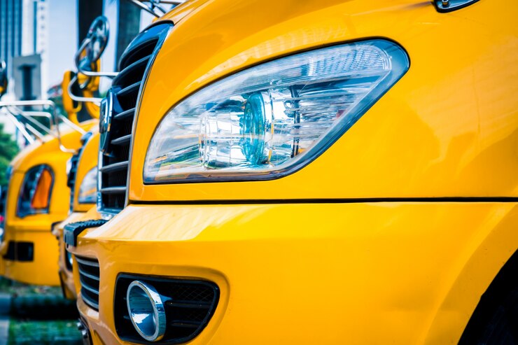 Foto autobus scolastico giallo
