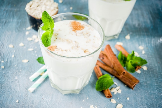 Avena Colombiana, Colombian Oatmeal Drink con cannella e menta