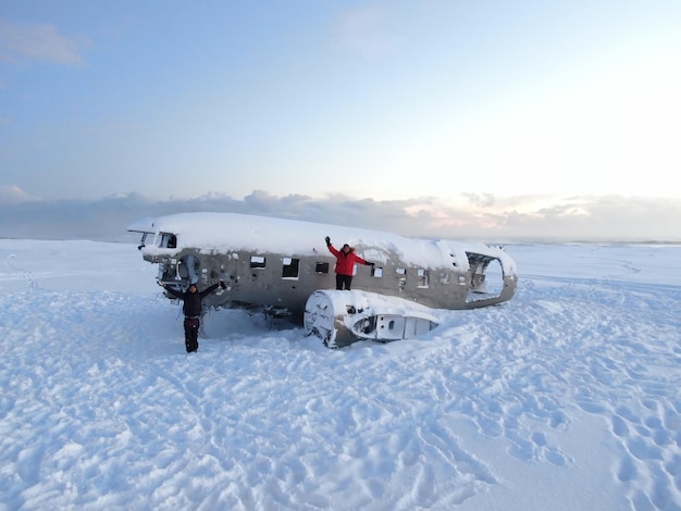 Avión abbandono Islandia