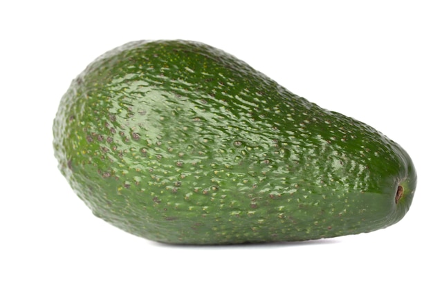 Avocado isolato, avocado tagliato isolato su bianco