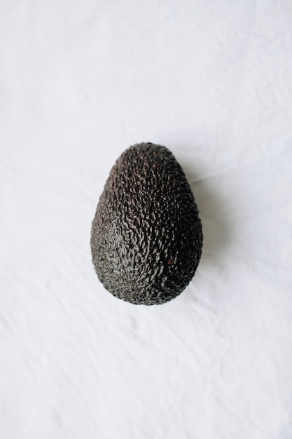 Avocado maturo marrone