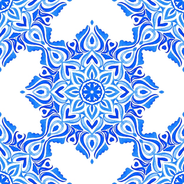 Azulejo blu e bianco mano piastrelle disegnate seamless ornamentali vernice ad acquerello pattern.