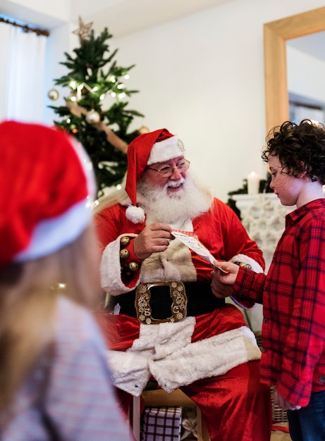 Babbo Natale e bambino