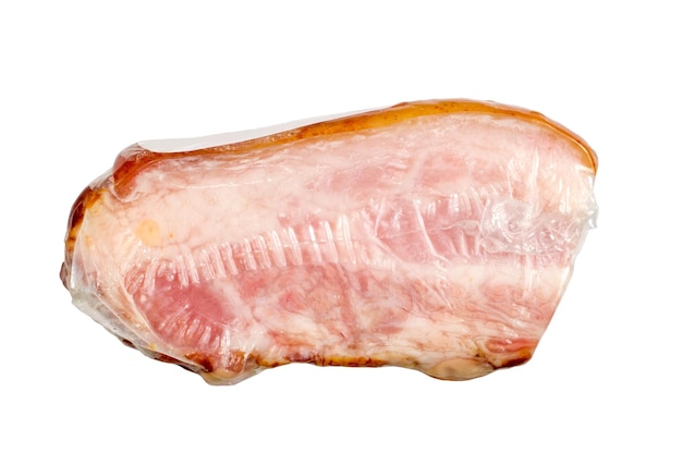 Bacon affumicato con carne in imballaggio al vuoto