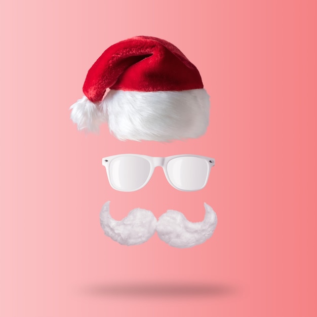 Baffi bianchi hipster, occhiali da sole e cappello di Babbo Natale