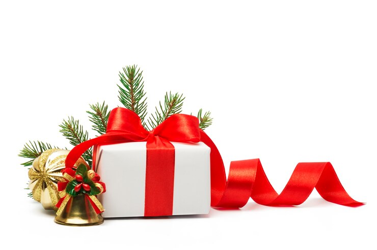 Bagattella del contenitore di regalo di Natale isolata su fondo bianco