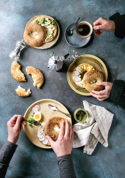 Bagel con crema di formaggio