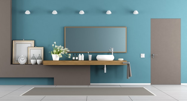 Bagno moderno blu e marrone