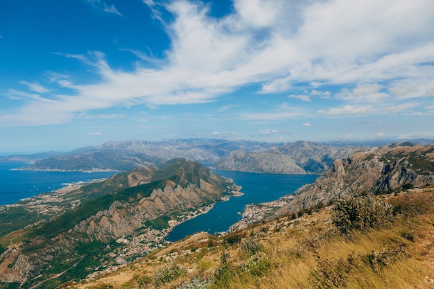 Baia di Cattaro dall'alto vista dal monte Lovcen alla baia