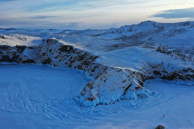 baikal okhon paesaggio invernale, montagne, pietre russia vista