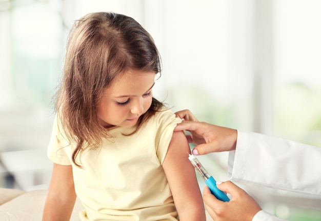 Bambina sveglia in ospedale