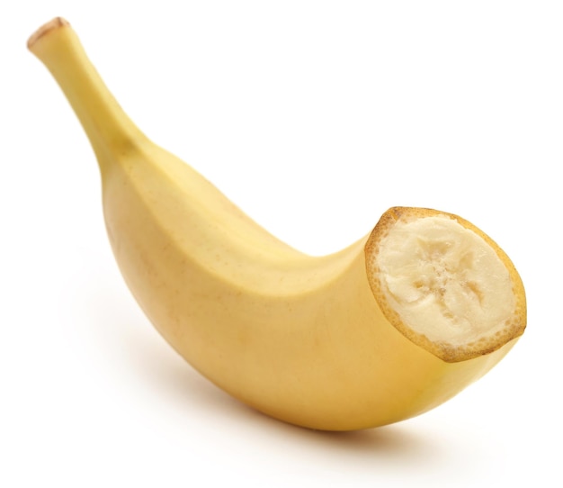 Banana fresca isolata su sfondo bianco