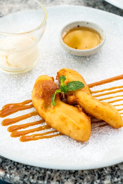 banane fritte con gelato