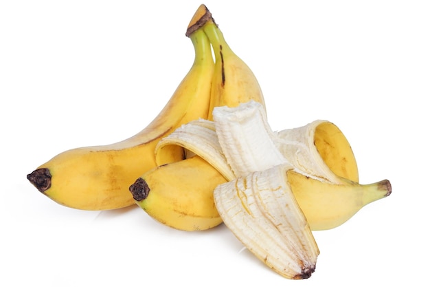 banane isolate su sfondo bianco con tracciato di ritaglio e piena profondità di campo.