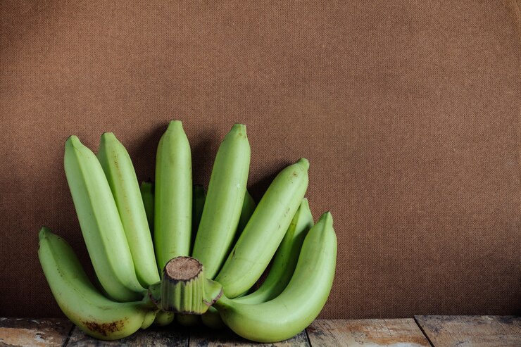 banane su legno vecchio.