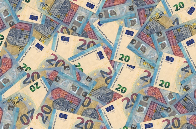 Banconote da 20 euro si trovano in un grande mucchio