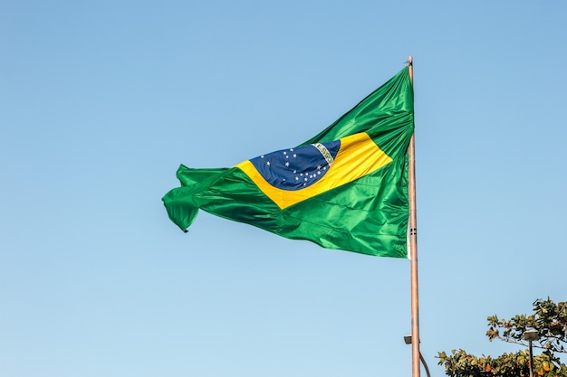 Bandiera del Brasile all'aperto a Rio de Janeiro, Brasile.