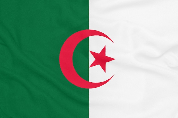 Bandiera dell'Algeria su tessuto strutturato. Simbolo patriottico