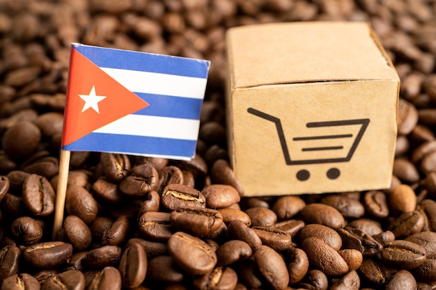 Bandiera di Cuba sul concetto di commercio online di importazione-esportazione di chicchi di caffè