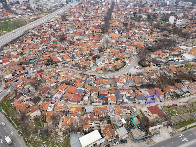 Baraccopoli zingaresche di Maksuda a Varna Bulgaria veduta aerea