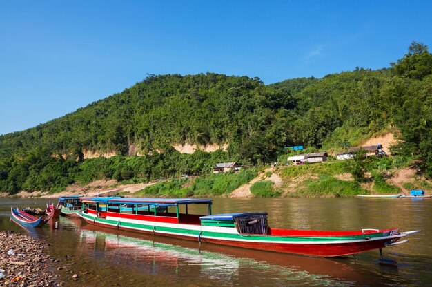 Barca in Laos