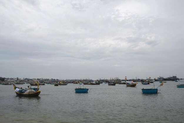 Barche da pesca in mare